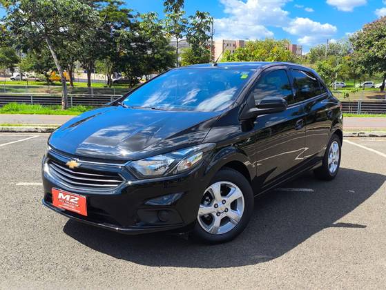 CHEVROLET ONIX 1.4 MPFI LT 8V FLEX 4P MANUAL